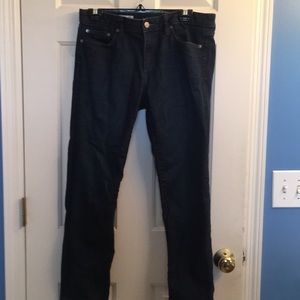 Dark Wash Women’s Straight Leg Jeans